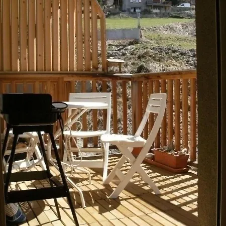 2 Pieces Cabine 6 Pers. Expose Sud Avec Balcon Et Garage A Valloire Apartment