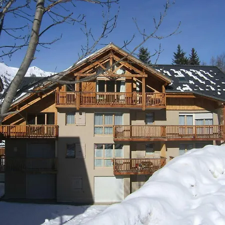 2 Pieces Cabine 6 Pers. Expose Sud Avec Balcon Et Garage A Valloire Valloire